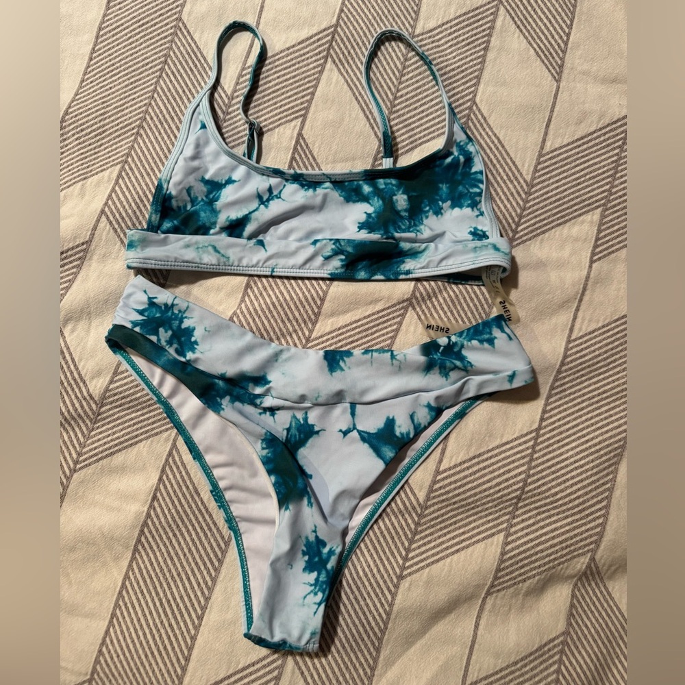 Tie dye 2 piece swimsuit